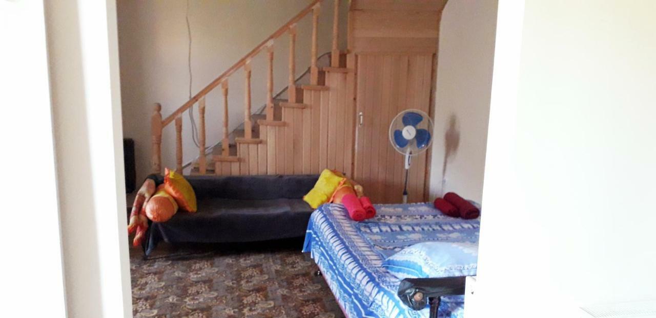 Kapana Hotel Mtskheta Luaran gambar